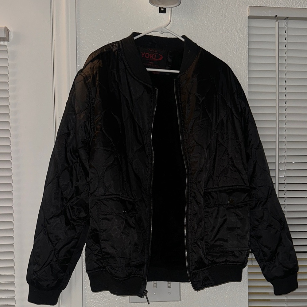 Yoki Men's Black Quilted Bomber Jacket